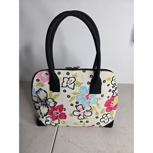 La Pomme Purse - Floral - Sead Beads - Black Accents - Picture 3 of 4